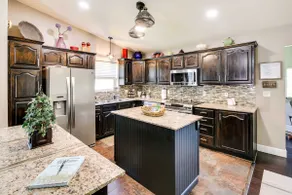 Lakefront Haven Near Oaklawn & Casino Resort! - Image 2