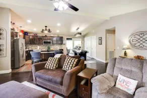 Lakefront Haven Near Oaklawn & Casino Resort! - Image 4