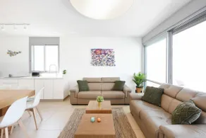 Skylight 3BR in Bograshov by HolyGuest - Image 5