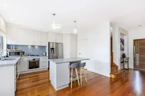 Connolly House - Port Fairy, VIC - Image 4