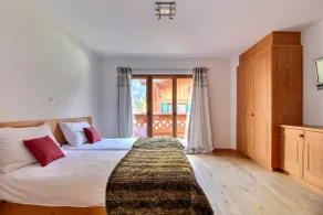 Spacious Next to cable car Lodge 6 - Image 2