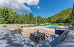 This beautiful vacation house is located in the small town of Knin at the foot of Dinara mountain. - Image 2