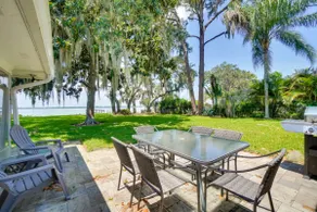 NY! Waterfront Home w / Dock & Direct Lake Access! - Image 2