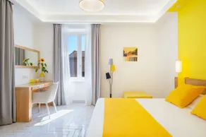 Elegant Suite With Balcony In Sorrento Center Near Oldtown - Image 2