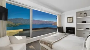 Lordens Penthouse- Hot Tub- BBQ- Gas Fire - Image 3