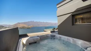 Lordens Penthouse- Hot Tub- BBQ- Gas Fire - Image 4