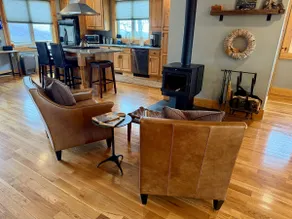 Modern Barn with Panoramic Views. Dogs allowed. - Image 4