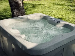 Hot Tub! The Blue Ridge Luxury Container Home - Image 3