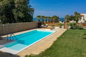 Hara's Beach Villa - Image 2