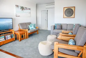 Ocean Shores 12 Waterfront Unit with Sensational Water Views WiFI and Air Conditioning - Image 5