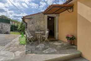Holiday House Kapitani - Image 4