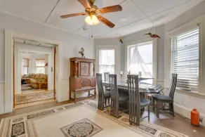 Quaint Beverly Townhome: Walk to Beach & Downtown! - Image 3