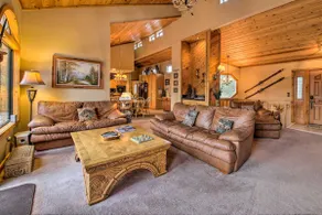 Hike, Ski, Fish: Big Bear Lake Lodge w/ Deck - Image 4