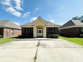 Villa 2, spacious townhouse in Tickfaw, LA - Image 5