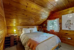 Cozy & comfortable mountain cabin with great Government Camp location - Image 4