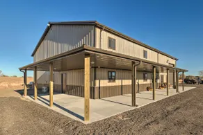 Kansas Hunting Lodge: Pets & Large Groups Welcome! - Image 3