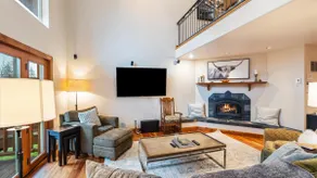 The Big Mountain Chalet - Image 2