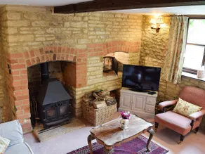 Picket Piece Cottage - Image 2