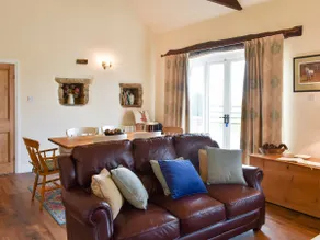 High Dalton Hall Cottage - Image 5