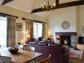 High Dalton Hall Cottage - Image 4