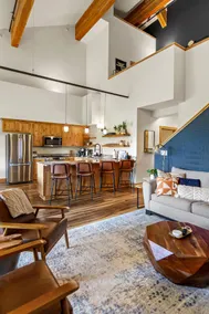 THE CLYDE – Your Cozy & Luxurious Mt. Hood Retreat - Image 5