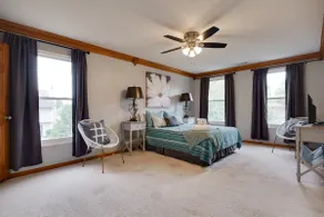 30-Day min Stay, Washington Twshp, No Airbnb Fees - Image 4