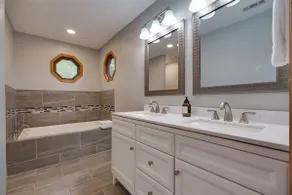 30-Day min Stay, Washington Twshp, No Airbnb Fees - Image 5