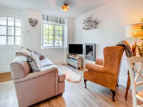 Daisy Cottage - Image 2