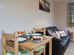Pheasant Lodge - Image 2