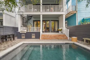 Grand Lush Home with Heated Pool - Image 3
