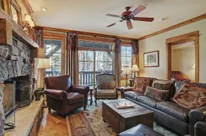 Luxurious 2 Bedroom Condo 50 Feet From The Slopes! condo - Image 2
