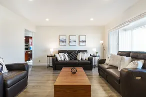 Luxo Stays |Beach Time| 3bd2ba #quiet #freeway - Image 5