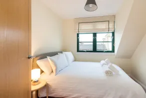 Lovely Mews house in the heart of the city with Garage - Image 2