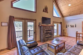 Cabin w/ On-Site Trails - 15 Miles to Mt Rushmore! - Image 3