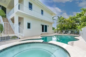 Angler & Ale~ Waterfront Pool Home, Hot Tub & 60' Dock! - Image 4