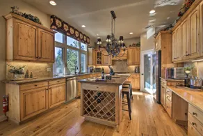 ‘Sugar Bear Lodge’ w/ Game Room - 5 Mi to Village! - Image 2