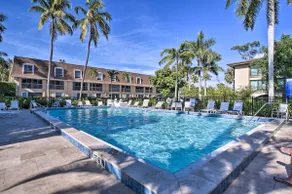 Coastal Downtown Naples Condo - Walk to the Beach! - Image 3