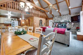 NY! Afsondret Poconos-kabine m / stor basfaciliteter! - Image 3