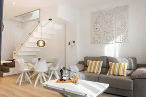 Duplex 2BD 2BTH & terrace-Malaga City Center - Image 3