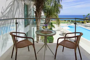 NIOVI Sea View Aprt - Coralli Beachfront Resort - Image 4