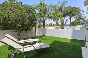 MERYL - Coralli Beachfront Apartment - Image 3