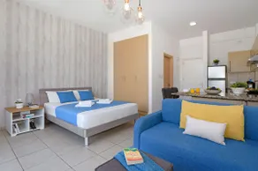 MERYL - Coralli Beachfront Apartment - Image 5