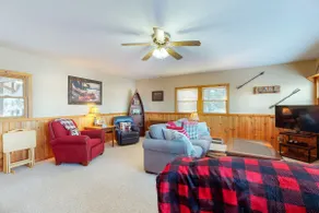 Lakefront Dog-Friendly Oasis with Kayaks & Beach - Image 2