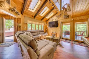 Deck & Hot Tub Bear Country Cabin, upper canyon - Image 4