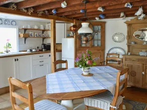Southview Cottage - Image 3