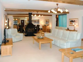 Orchard House - Image 3