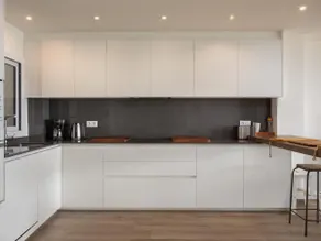 Modern Apartment in Palamós with Balcony - Image 3