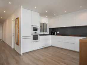 Modern Apartment in Palamós with Balcony - Image 2