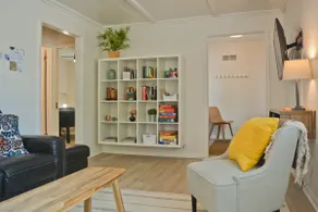 Downtown Baileys Harbor Retreat · Walk to Dining - Image 5