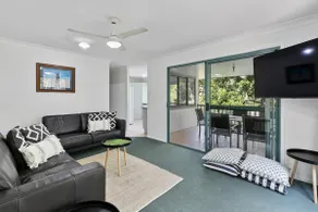 Billabong | 4 Bedroom, 2 Bathroom, Sleeps 9 - Image 5